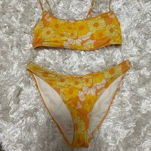 RARE TRIANGL BIKINI Small top/Med Bottom